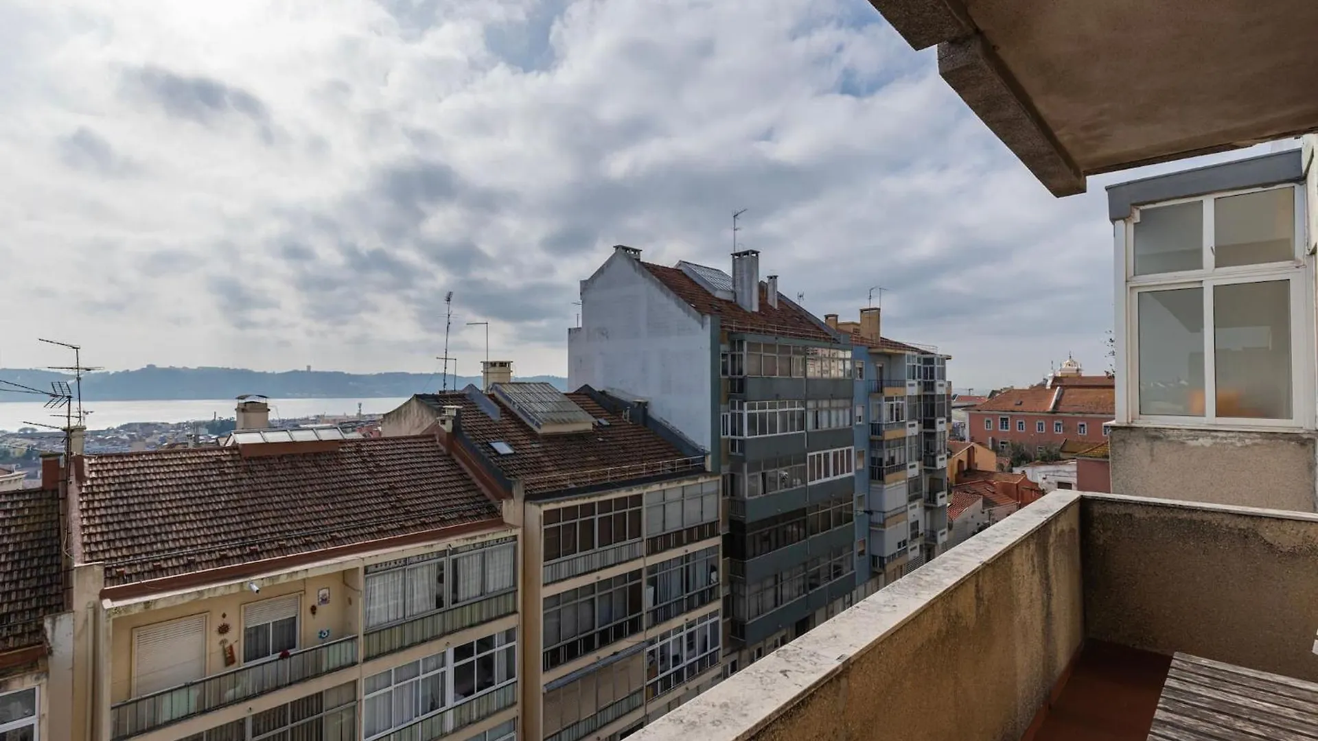 Appartamento Tagus Views Lisbona